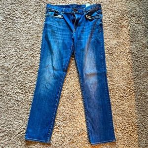 Banana Republic Traveler Slim Fit Jeans, Size 35 W 32 L, light blue denim